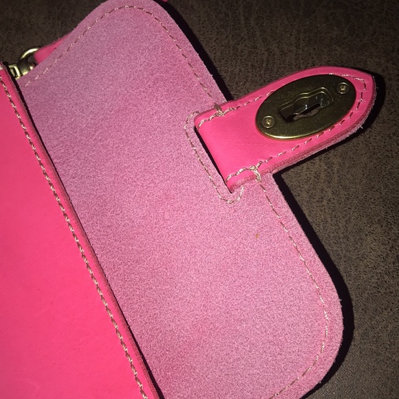 Vintage Fossil Genuine Leather Wristlet in Pink - Picture 10 of 11